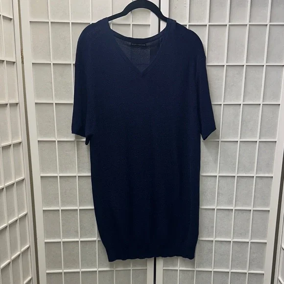 State Cashmere Short Sleeve Knit V-Neck Top in Navy Blue Med EUC - Picture 2 of 9